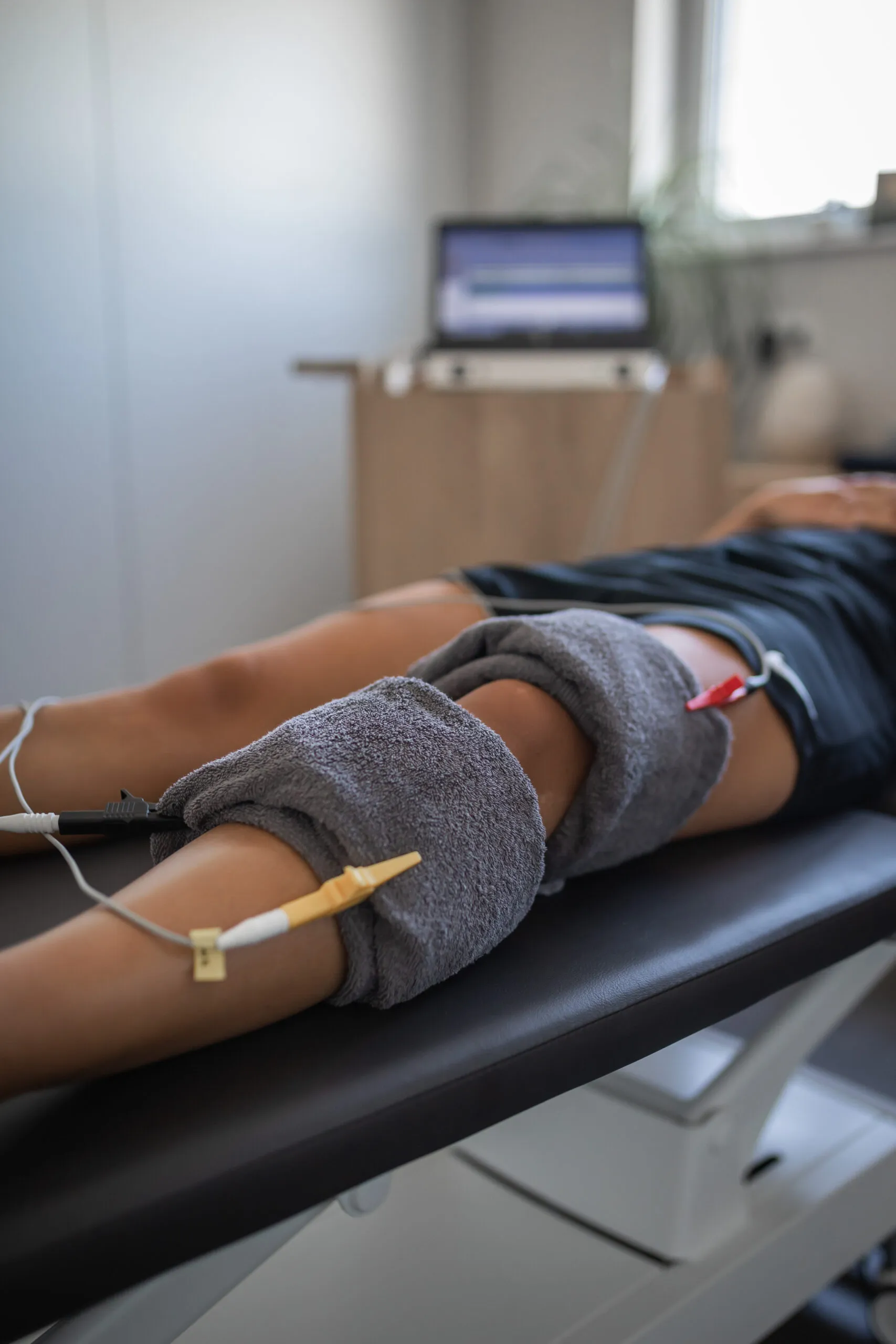 Moderne Mikrostrom- und Radiofrequenztherapie bei refit